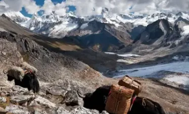 Dagala Thousand Lakes Trek